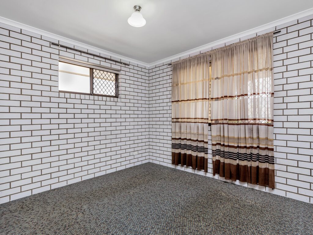 afab0121-17ef-4abc-b6fb-76897386f9c2