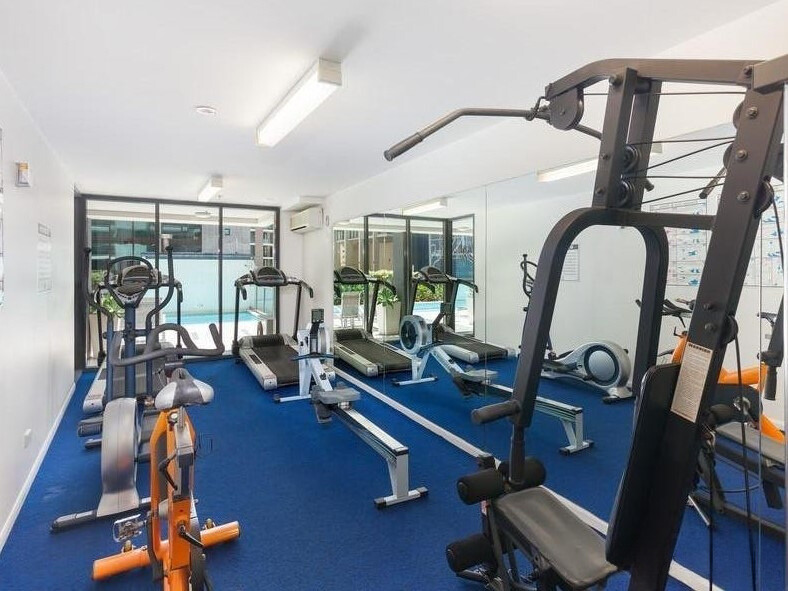 b0760274-ec9f-4d59-b8e7-058d74194a58