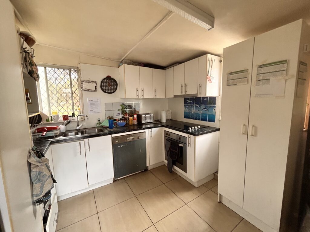 b376001e-c018-4c64-9d22-21bd9f4c69c4