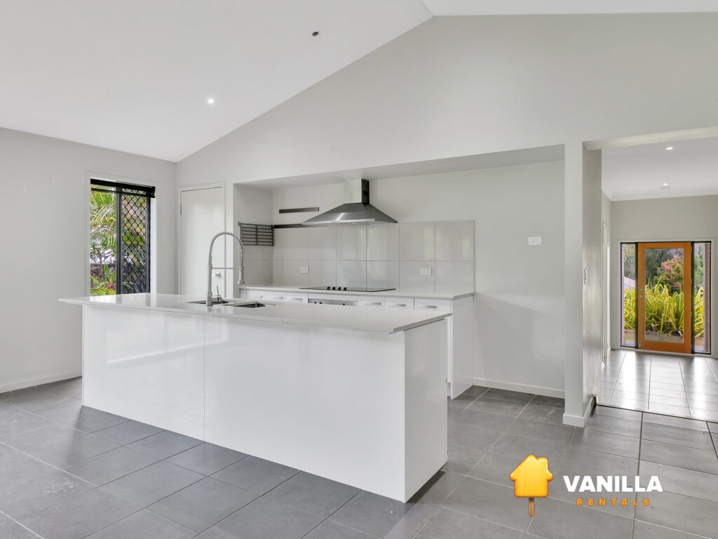 b3920016-3b62-43b6-b9f9-908c7cbbc8d5