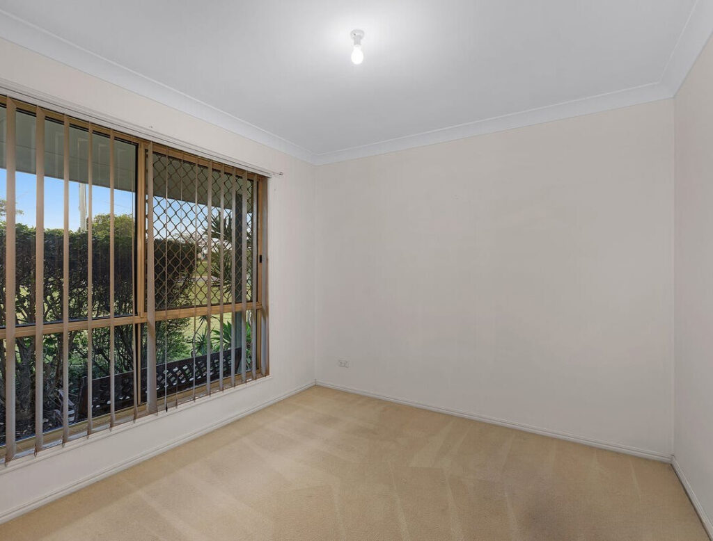 b3950161-cd06-4099-ad17-3e1807328fef