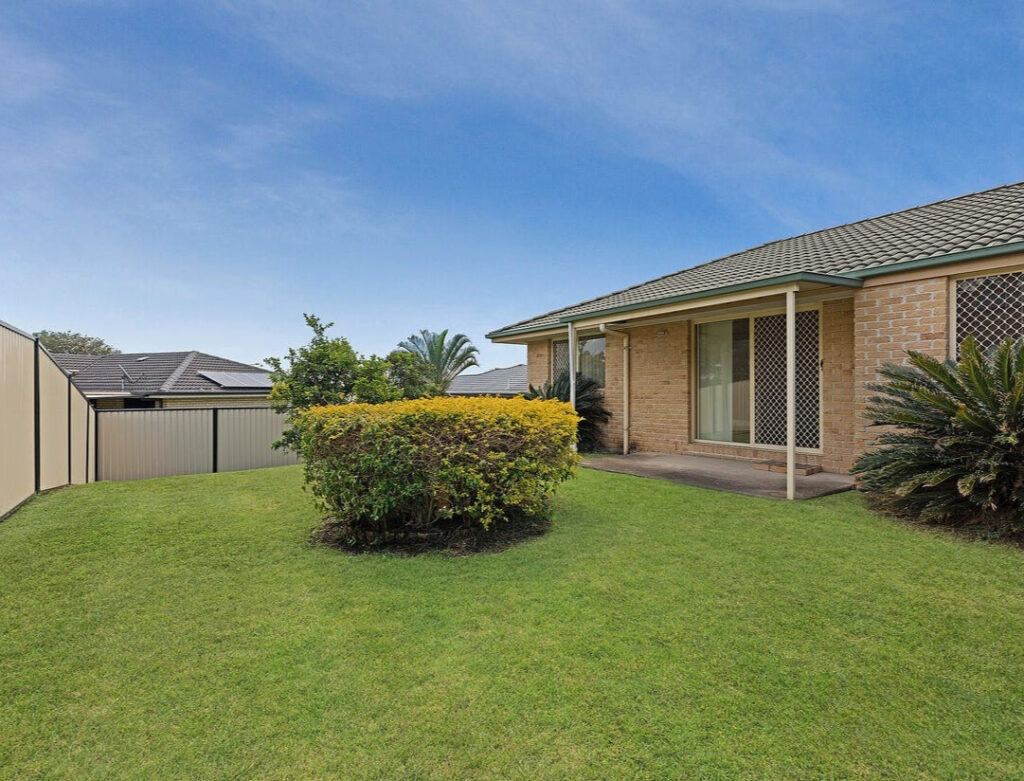 b3950161-d30c-42f2-9b98-64d7f6af89b1