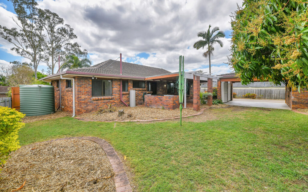 b39f0512-1c1a-455c-a66c-ae5a5d378574