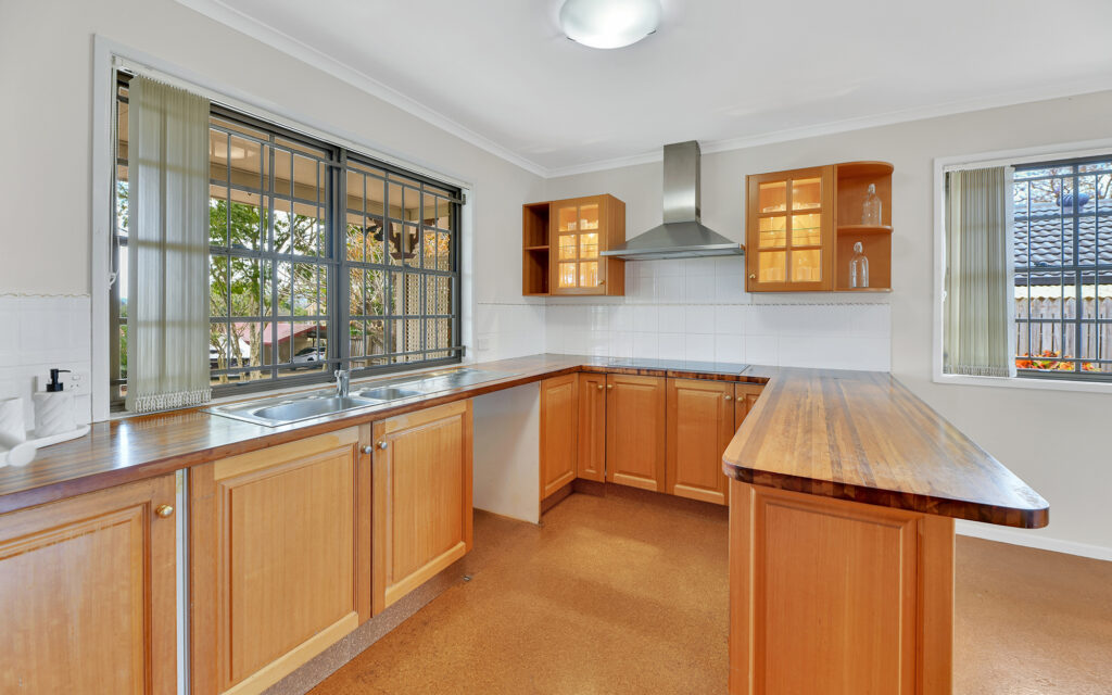 b39f0512-2179-4f66-b74c-c0e417bd4412