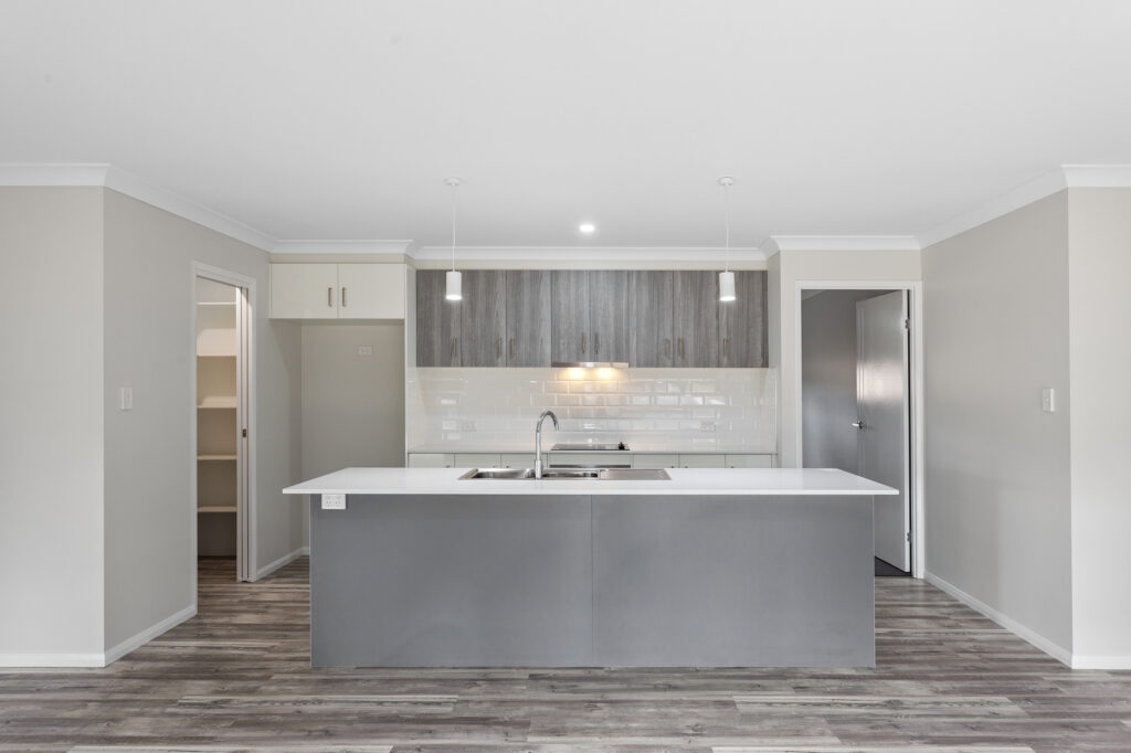 afed0525-32c8-45a7-a85b-42dfecc3c2f9