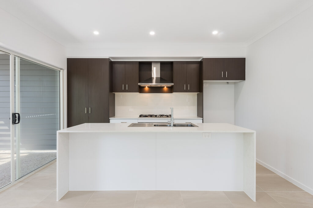 b2d103b2-1688-4404-bc53-601b292efd2e