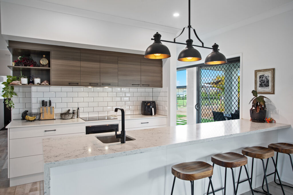 b39004ed-639a-4f11-9e1f-cff4c7946092