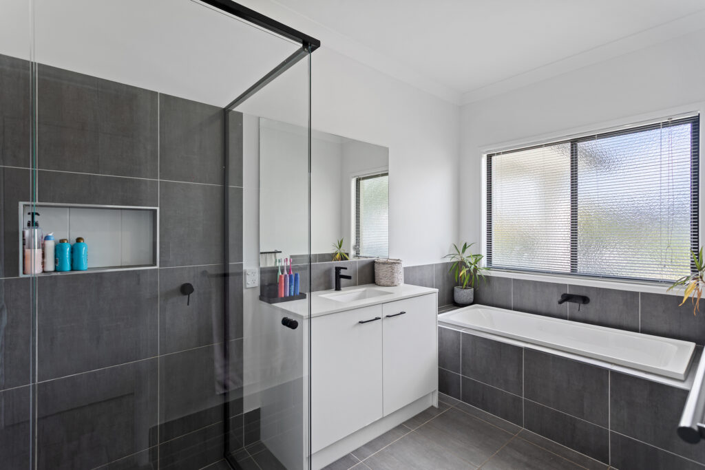 b39004ed-90a8-4518-b53b-e3c9b035eb8e