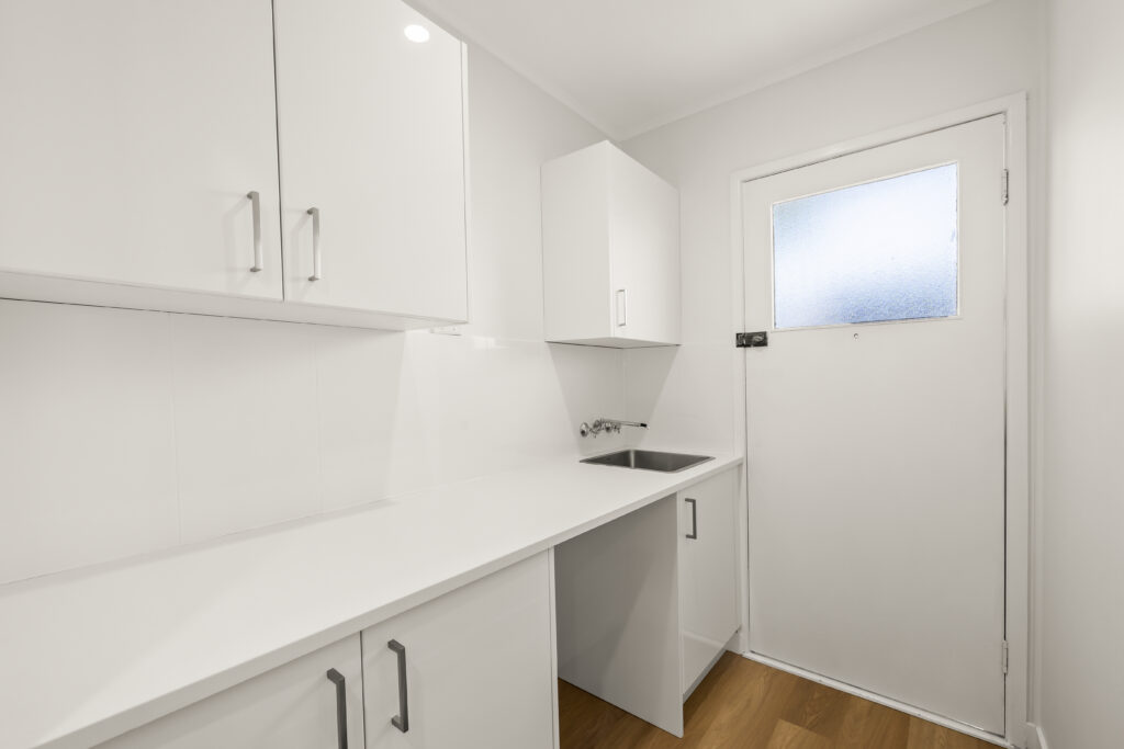 b3a60077-bcfa-4ad0-8c76-0e238fdb346d