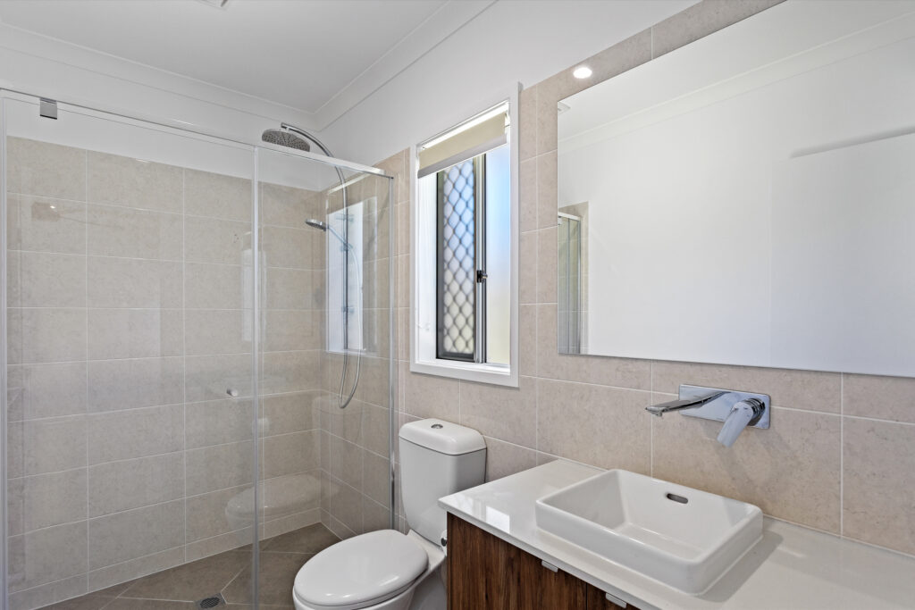 b3a700fc-79db-4705-930d-4401b8c7ce80