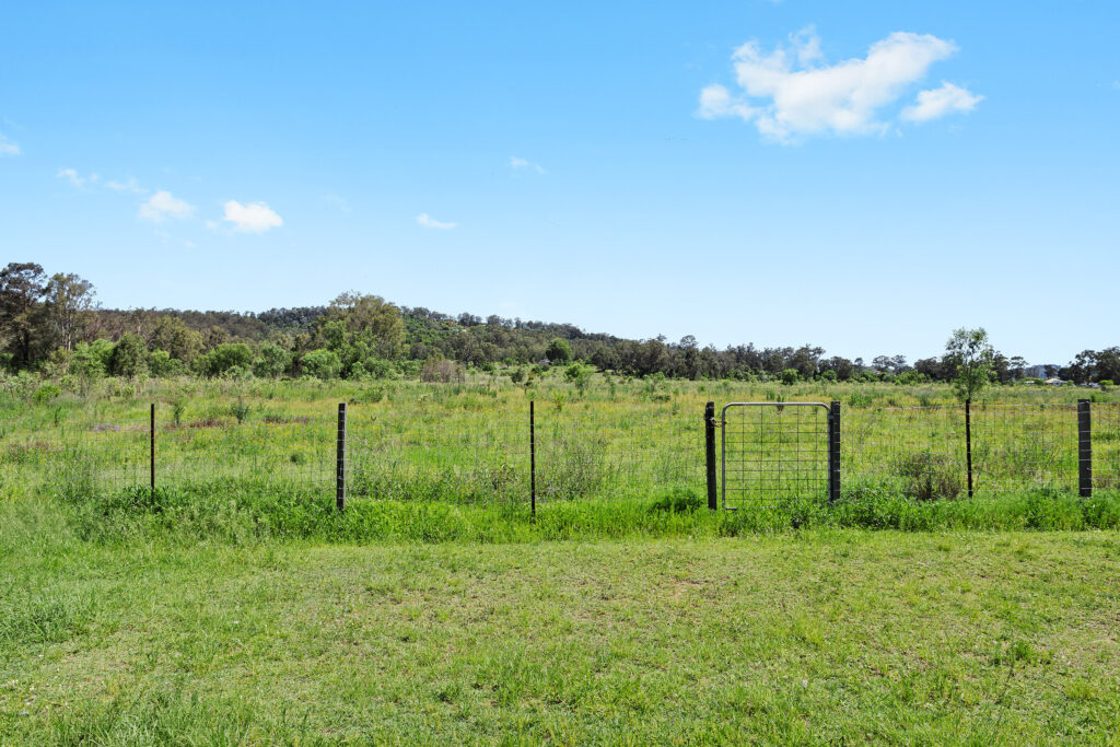 b3a70105-658d-4006-b633-cef0800e86bd