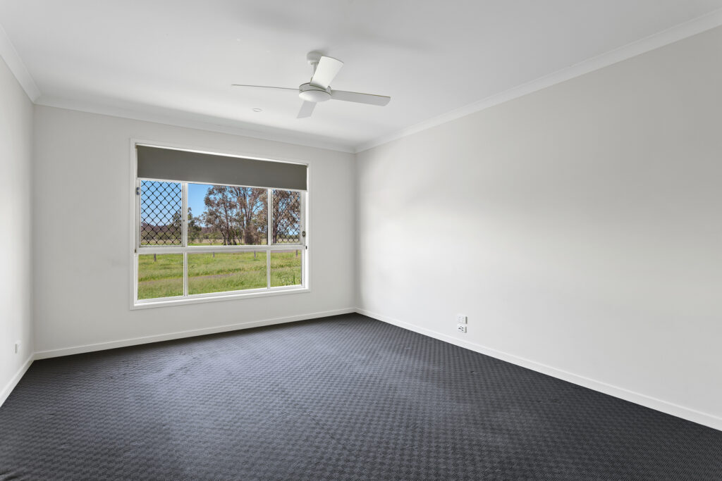 b3a70105-7bd6-4651-91f6-b79e8c2de921