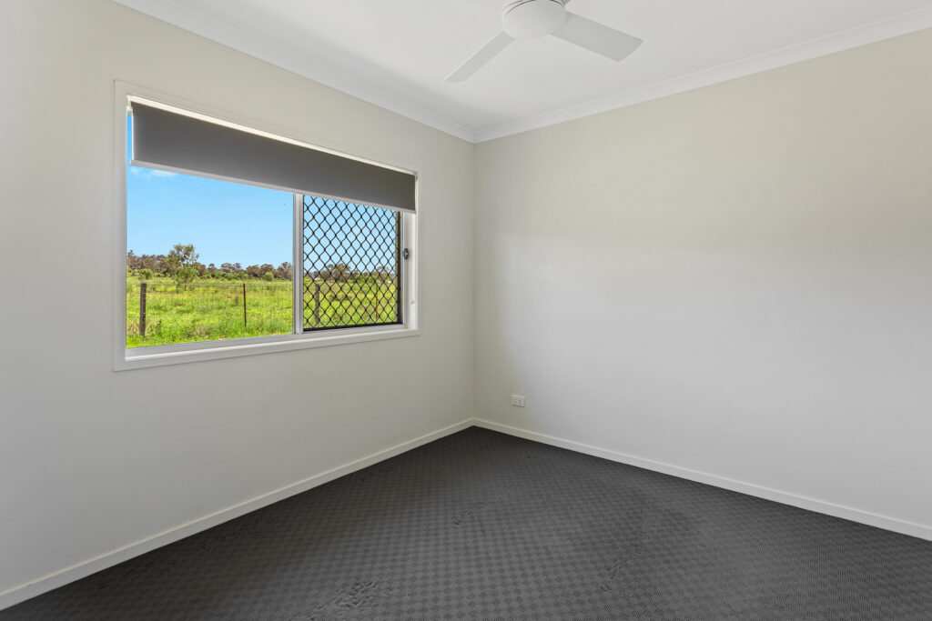 b3a70105-9219-4d95-be7d-33133ca07d27