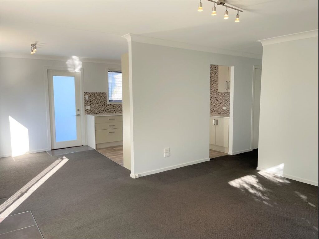 af7f002c-f8c7-4343-b553-282e664a8694