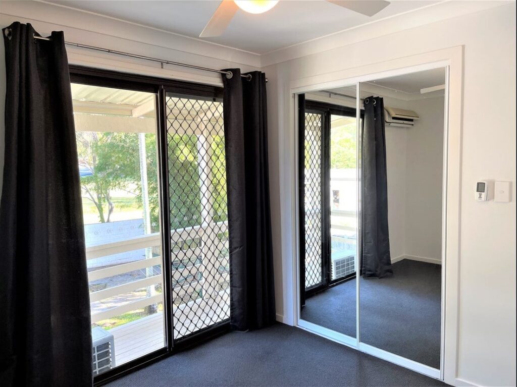 af7f002c-ff3e-422f-a550-d93637d899fa