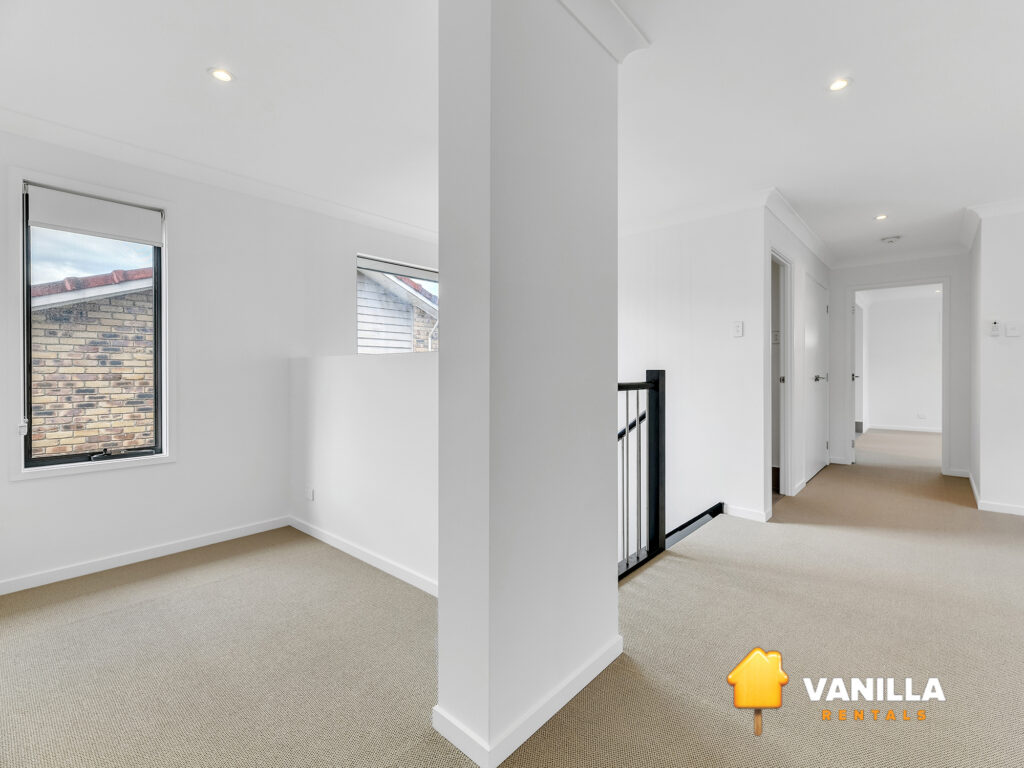 b1fb0513-72eb-4cd2-9583-b503bc7265d0