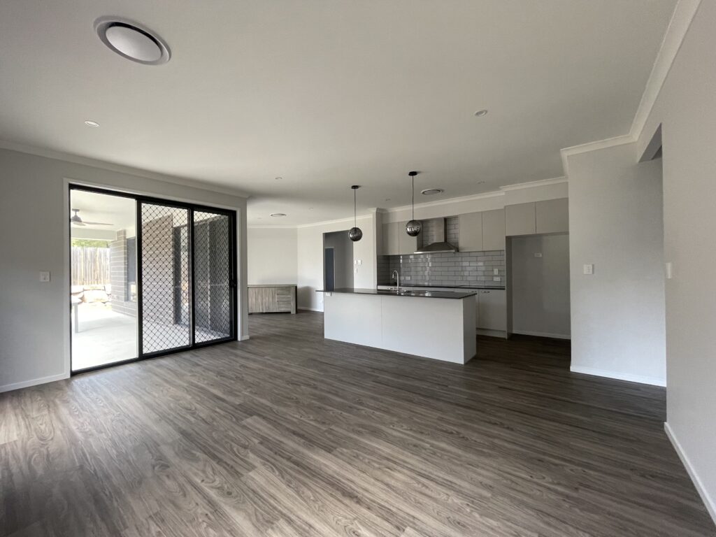 afc600a1-d7c2-49a8-bdff-271ce6c07102