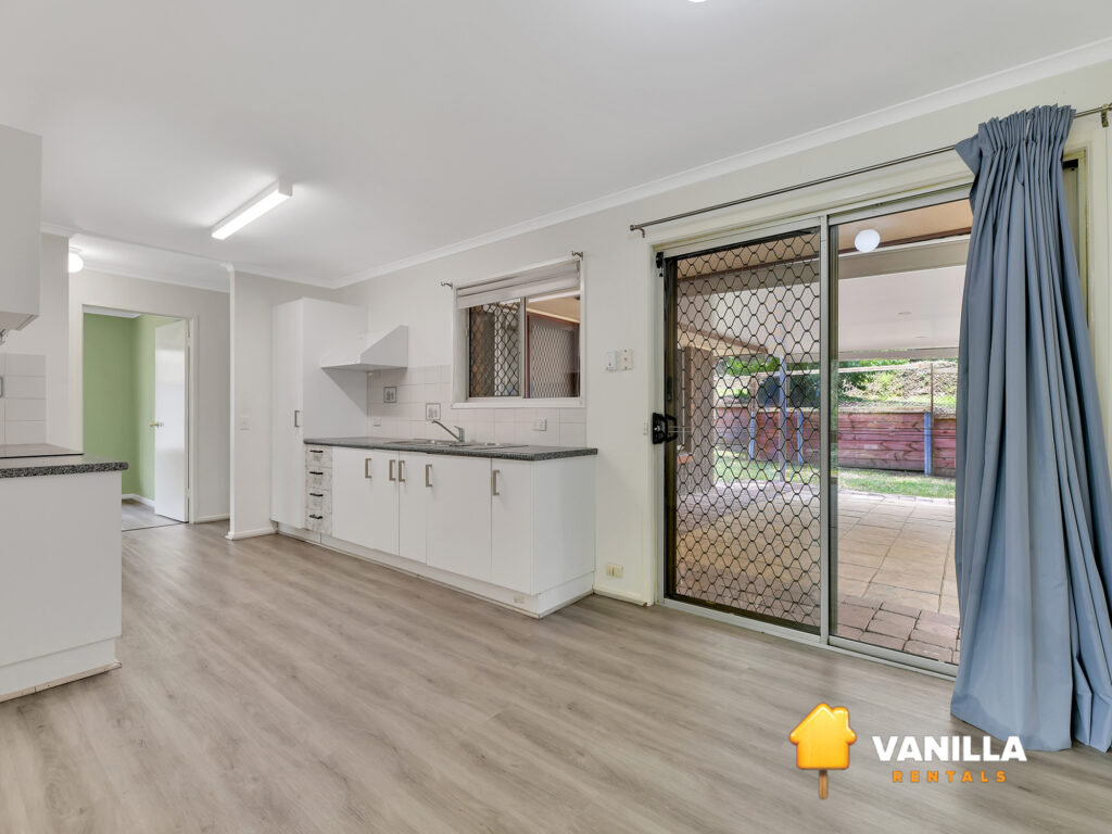 b3e60020-0d73-455b-806f-ccf7cb59f208