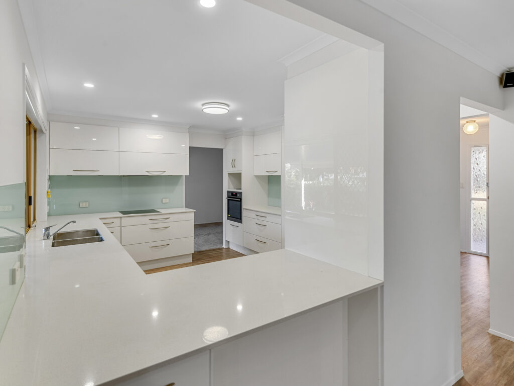 b196012e-e41e-45f5-b876-03a26a1bb685