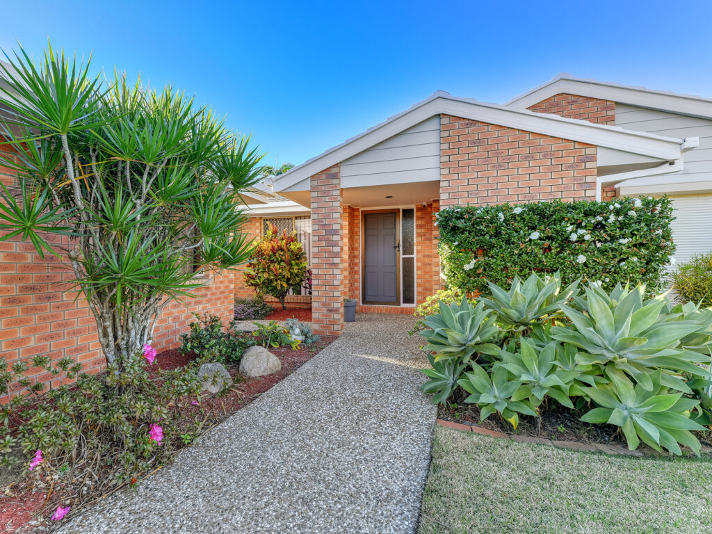 b196012f-2ef6-4f9c-9ba0-c9249217c33a