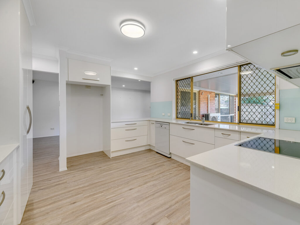 b196012f-8f02-4624-adbd-b7d194f98072