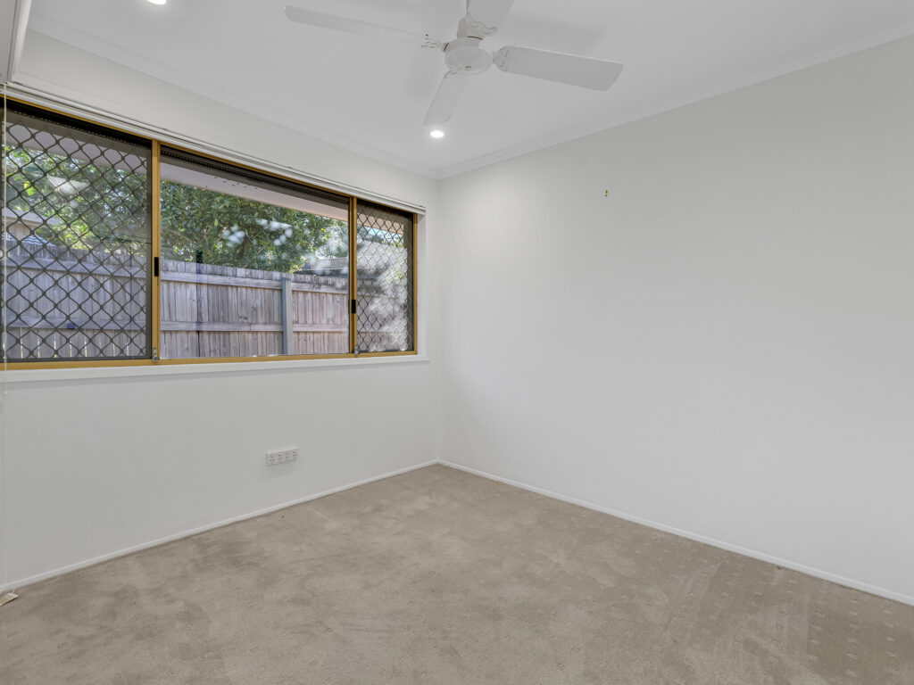 b196012f-d44e-4dd3-b695-f2eacc5bdf40