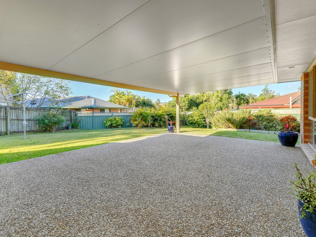 b196012f-f716-44ff-ab72-6d85a248d3f3