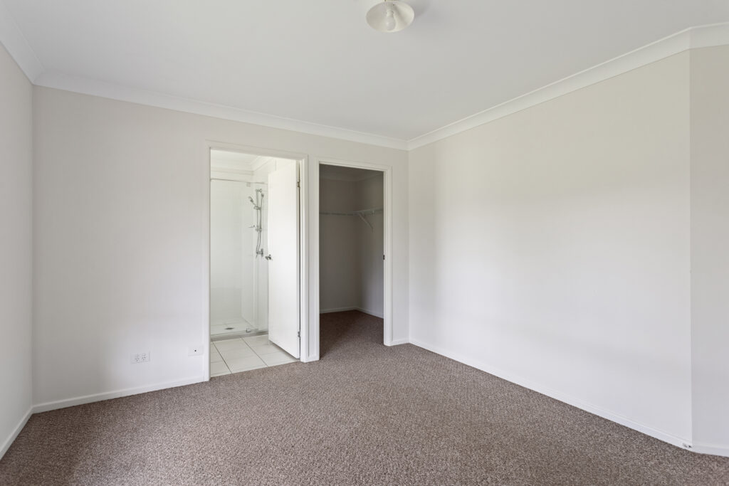 b4180158-df3f-46f0-b2fd-8331b7827561