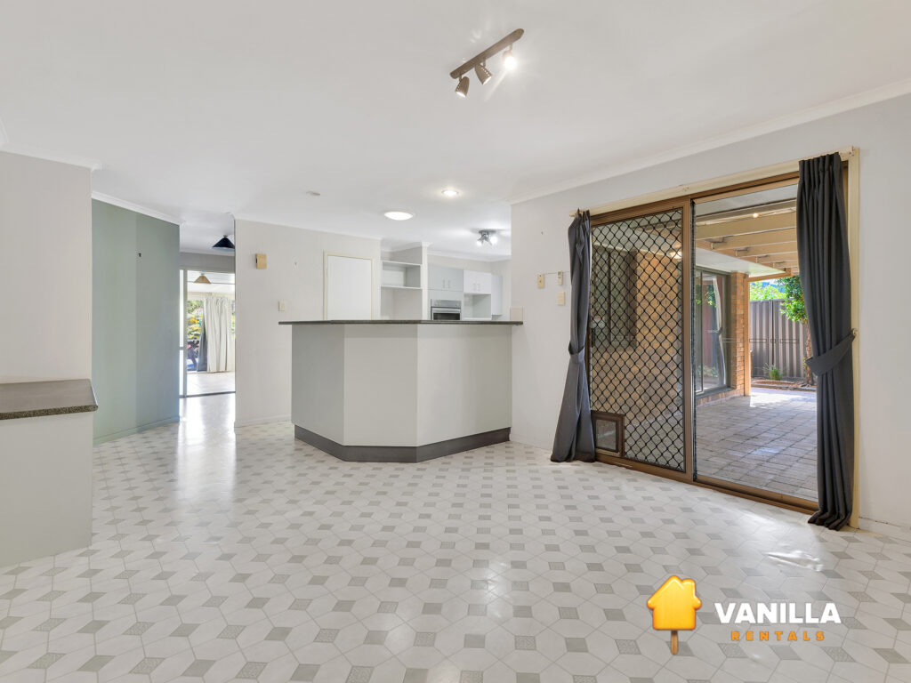 b41d0501-96c2-4c4d-950d-01e231f8281c