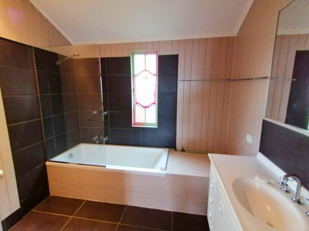 b227007f-df20-4e40-b4e4-cf98a1664214